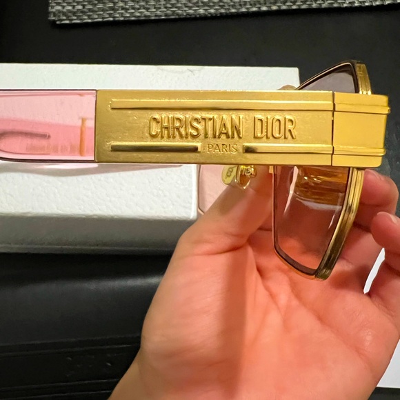 DIORSIGNATURE S2U sunglasses - Picture 2 of 8